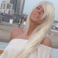 Jessica Goodwin Photo 16