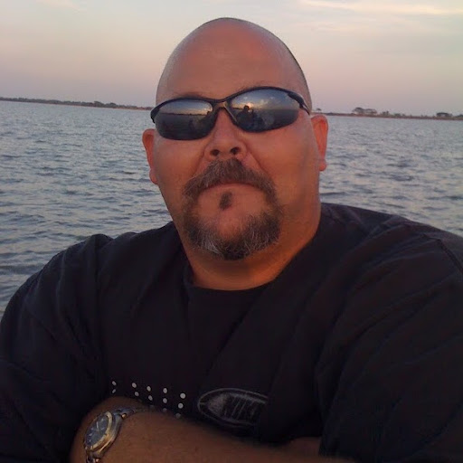 Robert Gilliam Photo 24