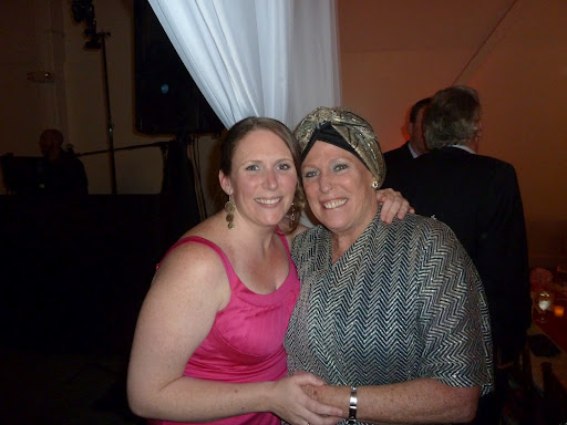 Kelly Sullivan Photo 21