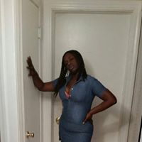 Ebony Harris Photo 4