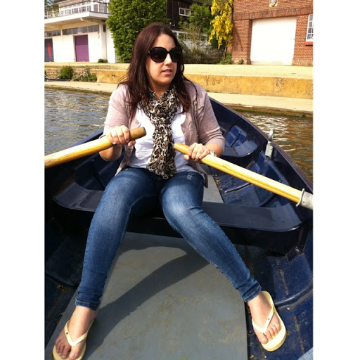 Vicky Brown Photo 24