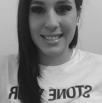 Julia Gutierrez Photo 9