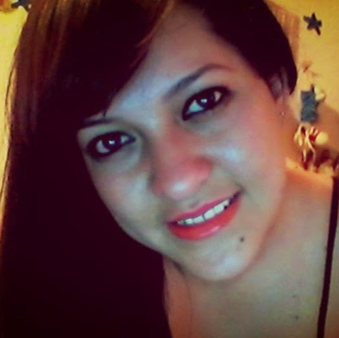 Adriana Mendez Photo 16