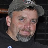 Kenneth Stanfield Photo 3