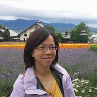 Julie Chu Photo 29