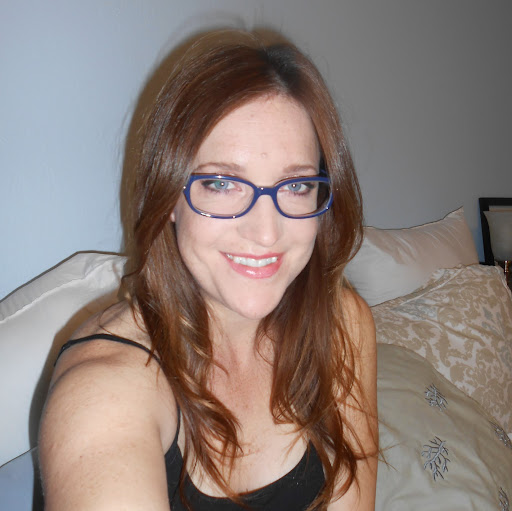 Candice Walls Photo 11