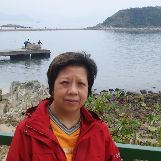 Helen Cheung Photo 25