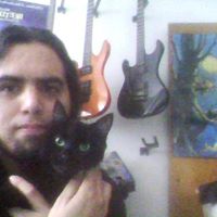 Frankie Saenz Photo 13