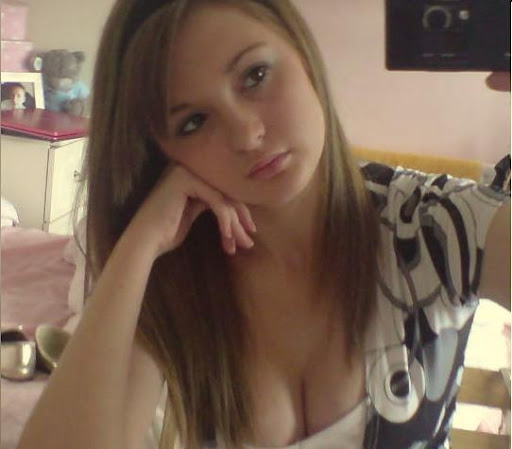 Tina Simpson Photo 32
