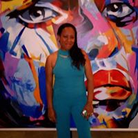 Candace Peters Photo 23