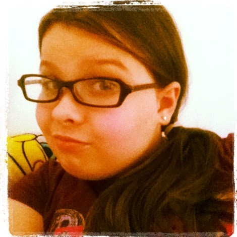 Julia Wyman Photo 12