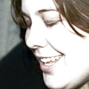 Angela Carver Photo 18