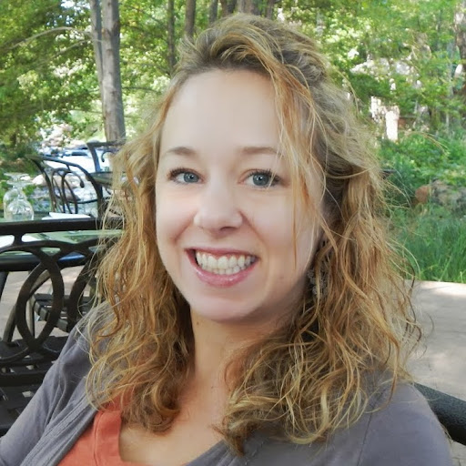Karen Lyons Photo 36