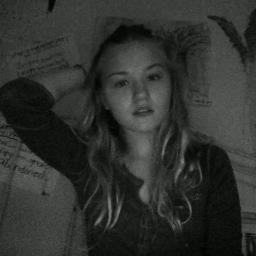 Julia Springer Photo 10