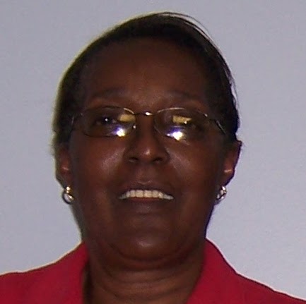 Shirley Cummings Photo 27