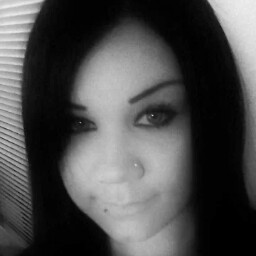 Elizabeth Angulo Photo 32