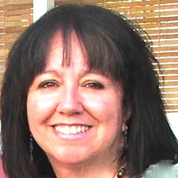 Carol Keyes Photo 10