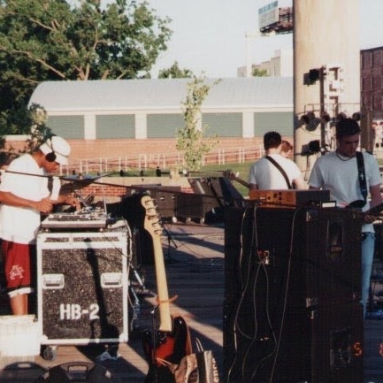 Johnny Lambert Photo 12