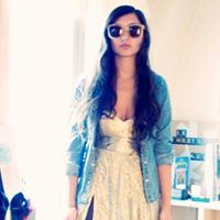 Elizabeth Tsai Photo 13