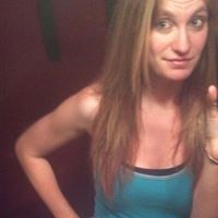 April Akers Photo 38