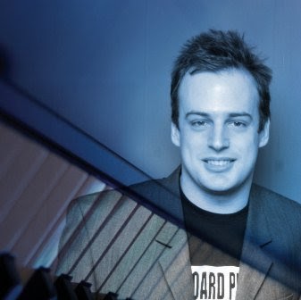 Mark Hedges Photo 25