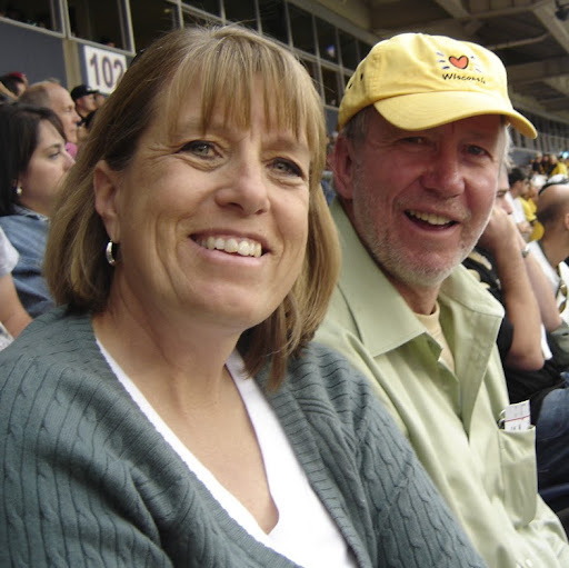 Joan Hansen Photo 41