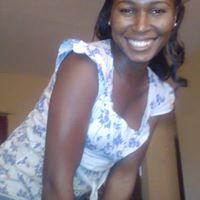 Angela Lawrence Photo 7