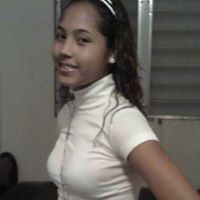 Stephanie Muniz Photo 24