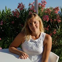 Ingrid Smith Photo 42