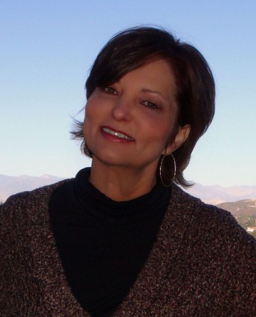 Kathryn Floyd Photo 30