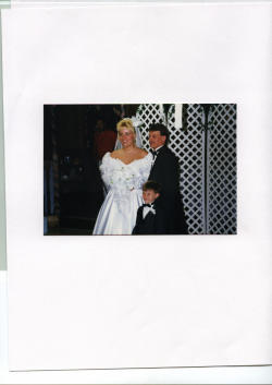 Angela Simon Photo 29