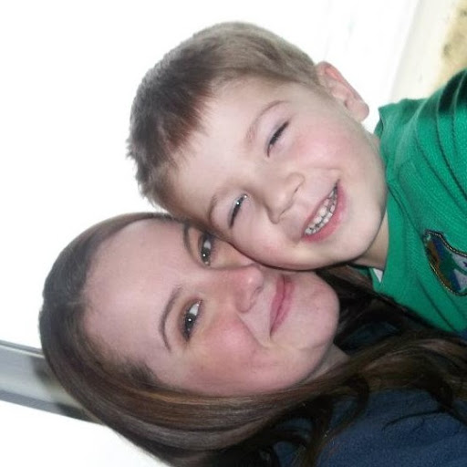 Bobbie Wood Photo 10