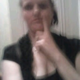 Elizabeth Magee Photo 14