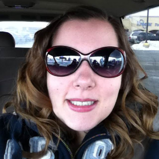 Kari Gray Photo 43