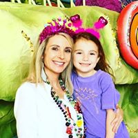 Molly Mills Photo 35