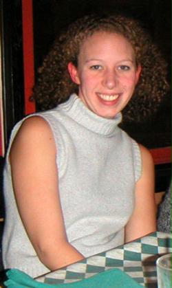 Stephanie Lucas Photo 25