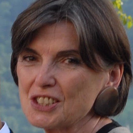 Deirdre Robinson Photo 11