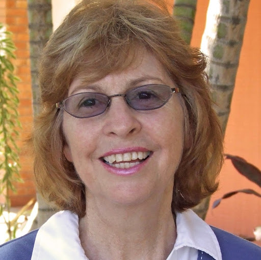 Sandy Curtis Photo 13