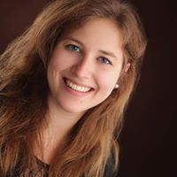 Julia Ritter Photo 11