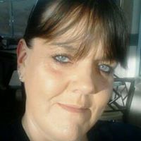 Michelle Gillespie Photo 21