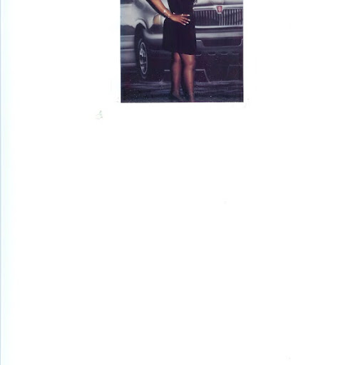 Angela Mayes Photo 21