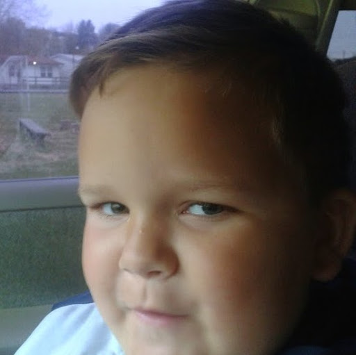 Sarah Salisbury Photo 10