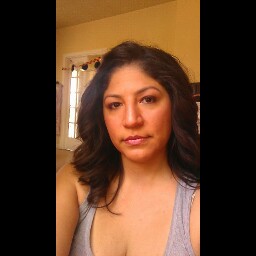 Janice Gonzalez Photo 20