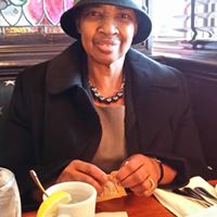 Ruth Oliver Photo 29