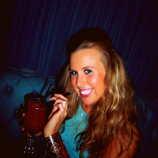 Laura Patton Photo 23