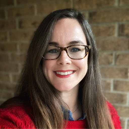 Julianne Thompson Photo 23