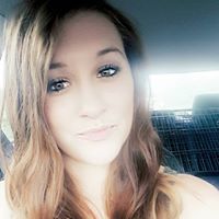 Leah Fleming Photo 17