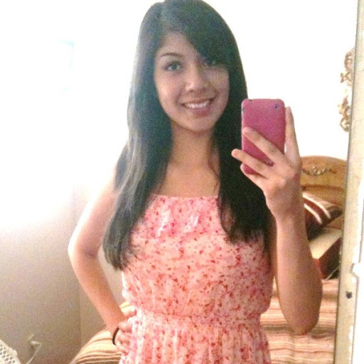 Daisy Perez Photo 5