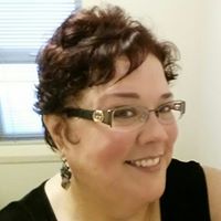 Carolyn Treadway Photo 23