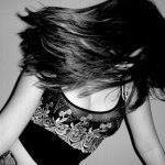 Julia Shultz Photo 15